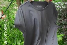 防水T恤的功能和特点（探索防水T恤的独特魅力与优势）