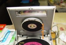 索尼CMT-SBT40D（细腻音质、多种功能，带给您无与伦比的音乐享受）